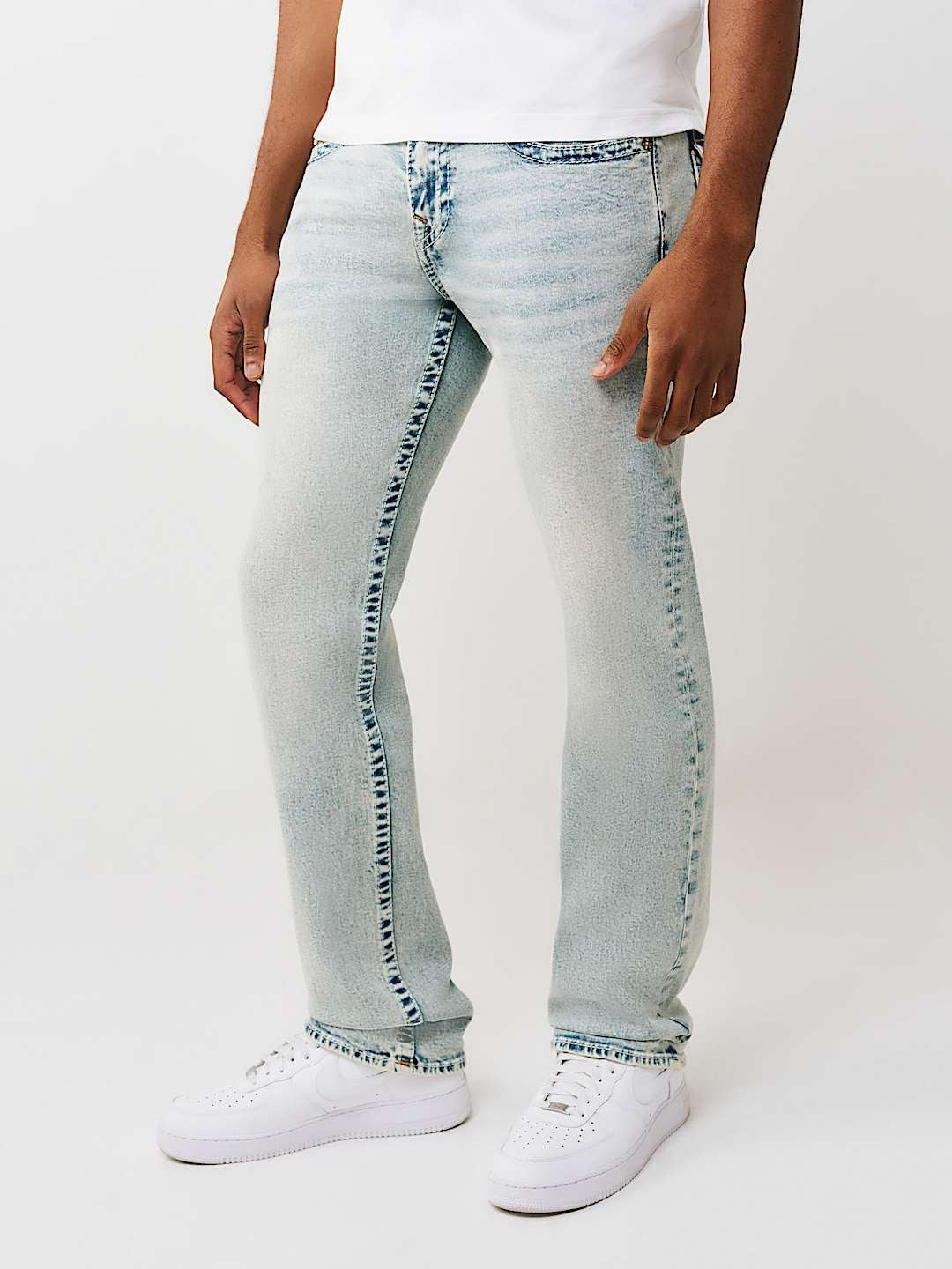 TRUE RELIGION JEANS RICKY BIG T FLAP 34IN PLAYMAKER FADED INDIGO LT WASH