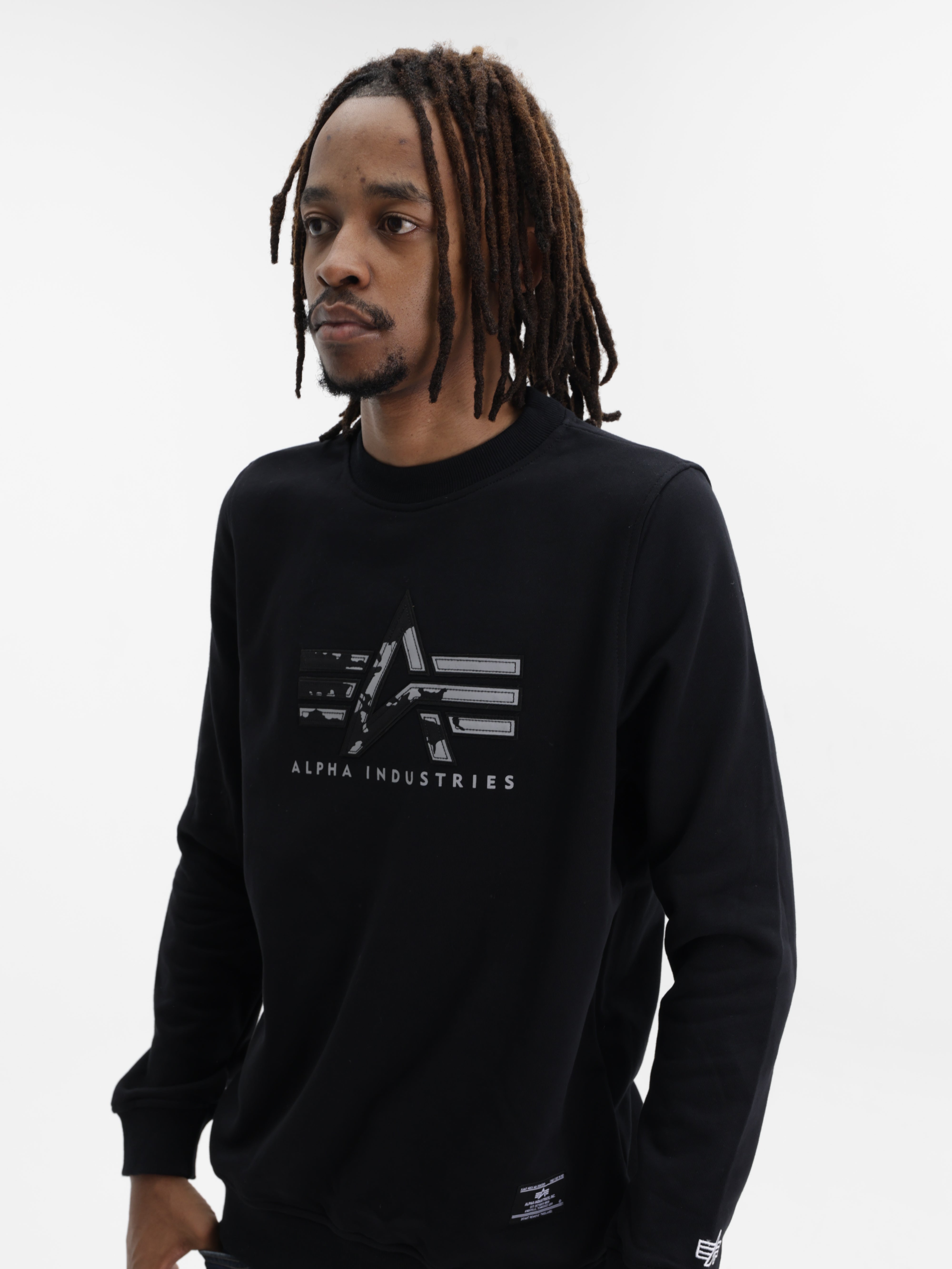 Alpha Sweater Ai Applique Black
