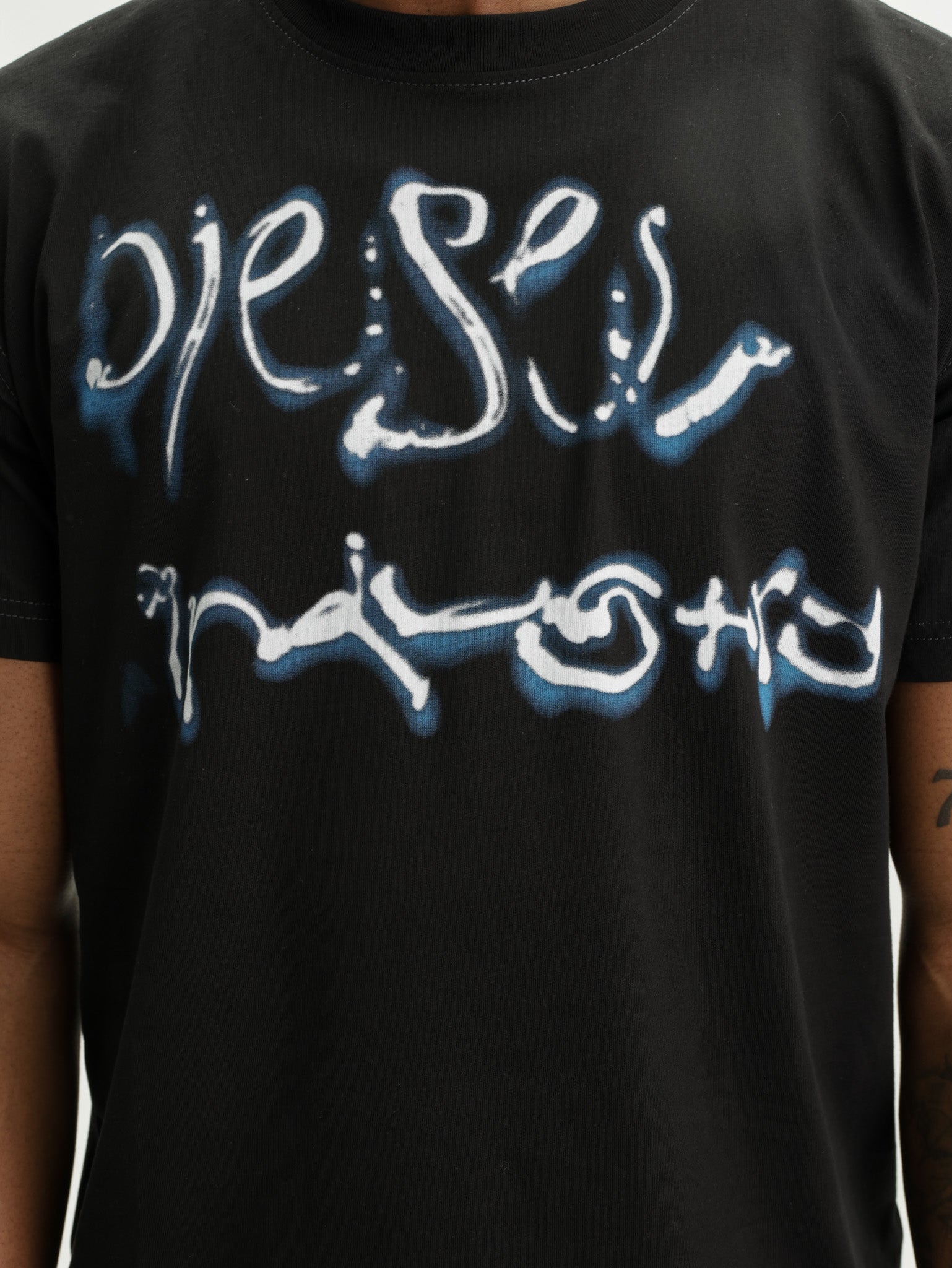 Diesel T-Shirt M-T Norm V8 Regular Logo Black