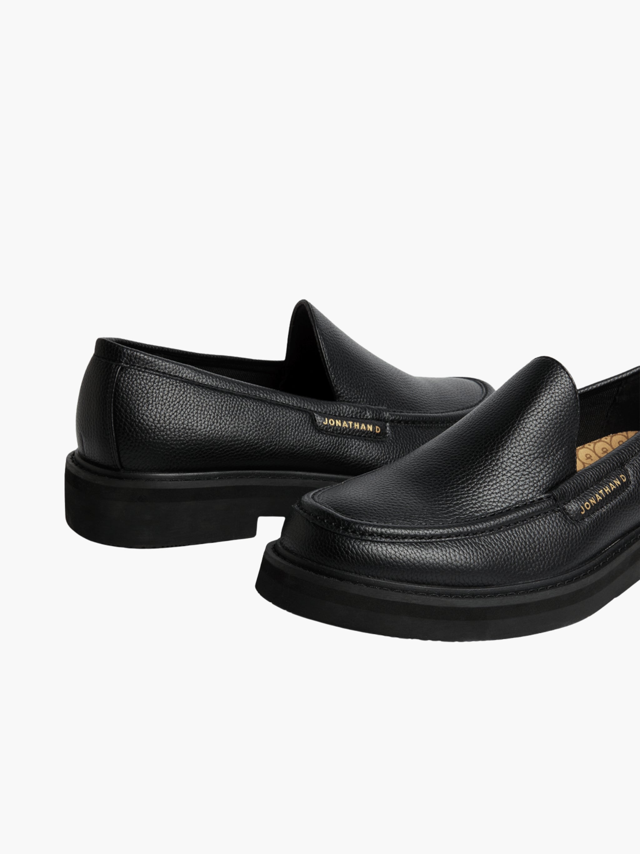 Jonathan D Shoe Black