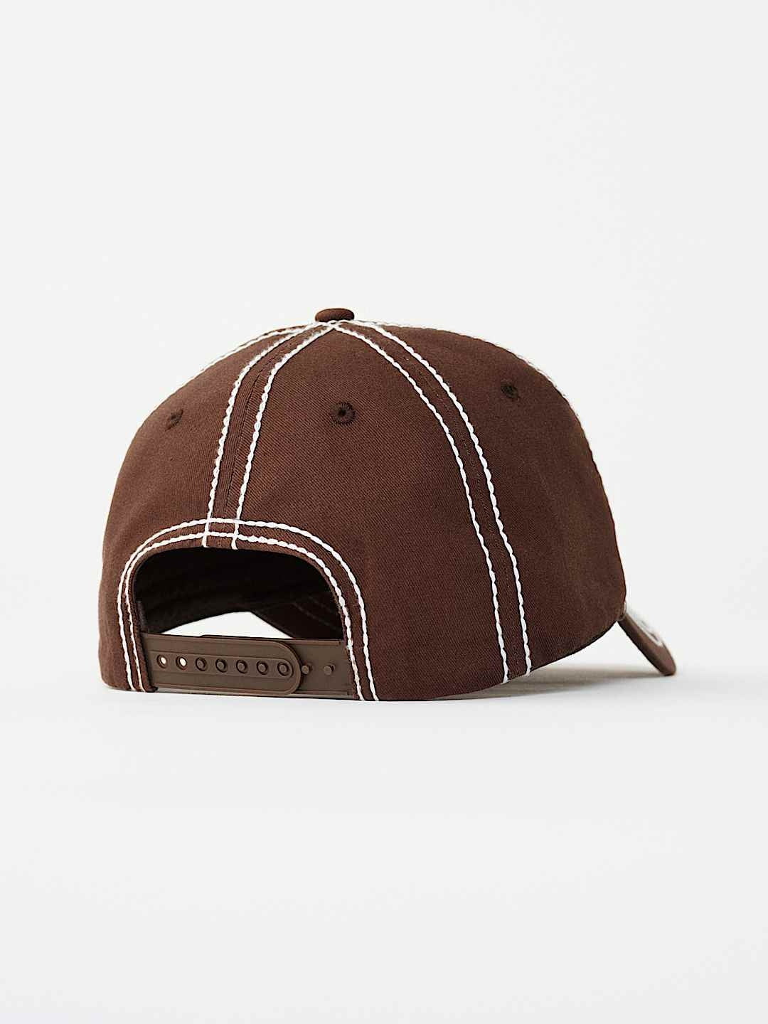 TRUE RELIGION CAP EMB FLOWER CHESTNUT